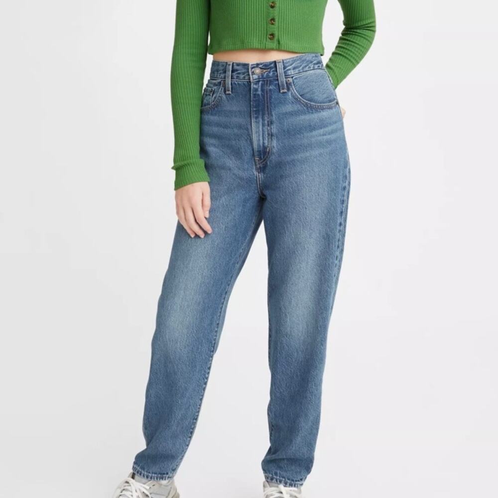 Levi's Medium Wash '90s Style High Loose Tapered Leg Relaxed Jeans Size 26
